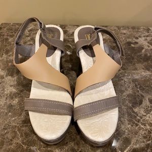 Jambu Leather Wedge Heel